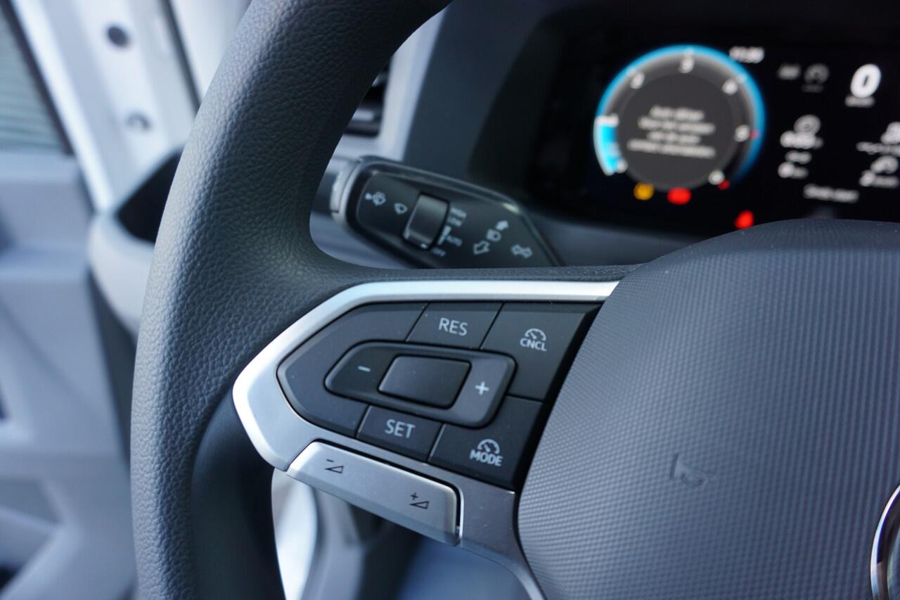 Volkswagen CRAFTER 35 177PK L3H3/L2H2 Facelift Apple Carplay Camera Cruise Control LED