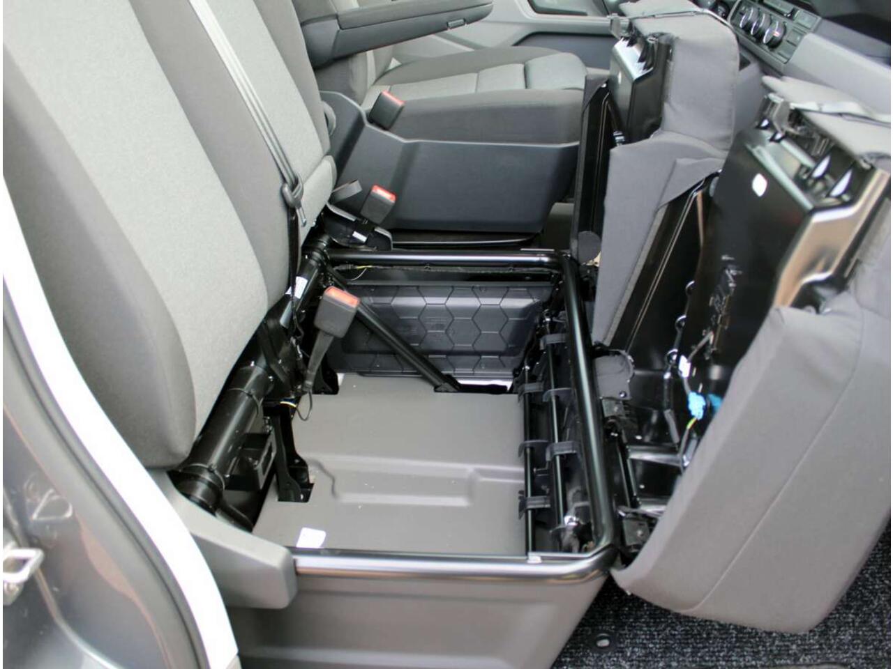 Volkswagen CRAFTER 35 2.0 TDI Aut. Airco/Cruise/Cam L3H2 Nieuw