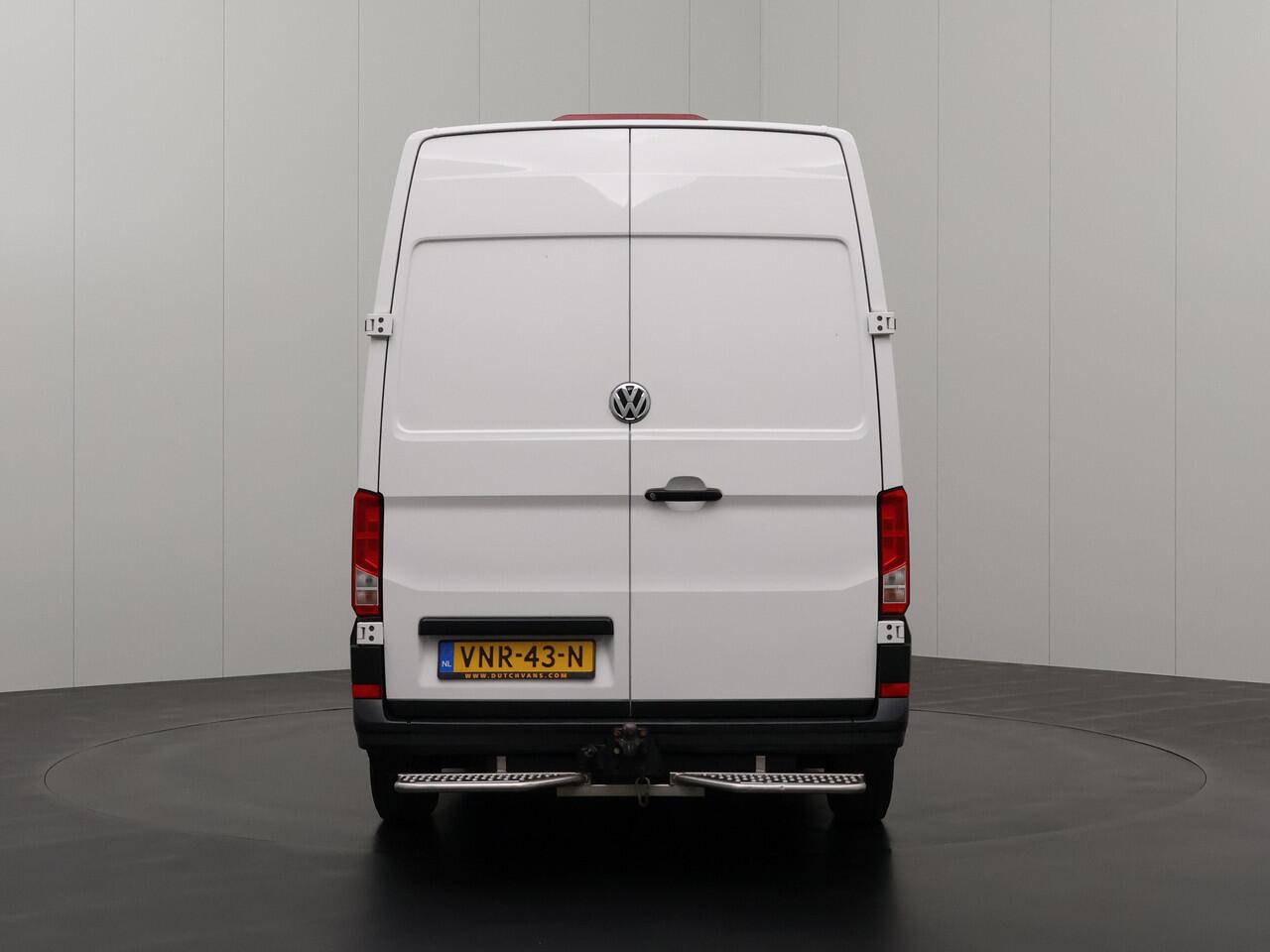 Volkswagen CRAFTER 2.0TDI 140PK L3H3 | Airco | Cruise | Trekhaak | Betimmering