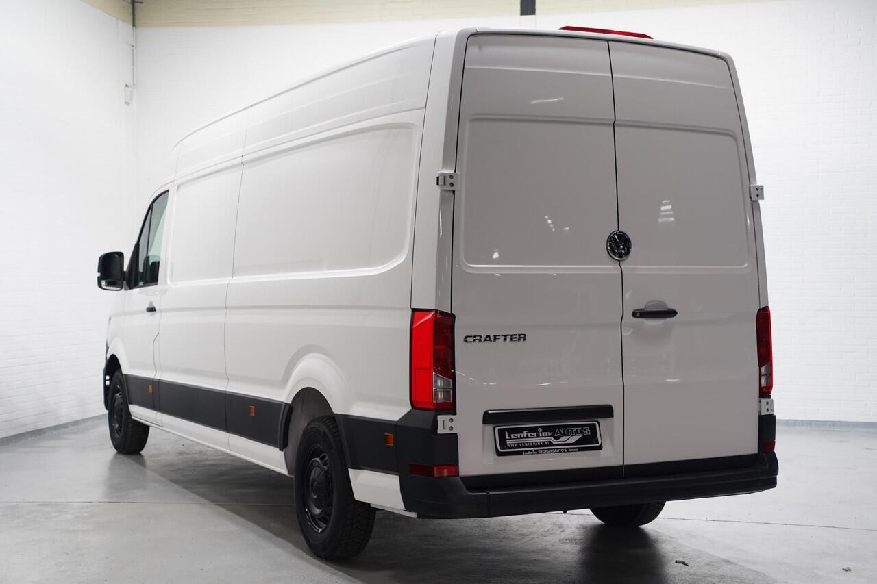 Volkswagen CRAFTER 2.0 TDI 140 pk L4H3 DSG Aut. Navi Cruise Control, PDC V+A, Houten Laadvloer, 3-Zits, Nieuw