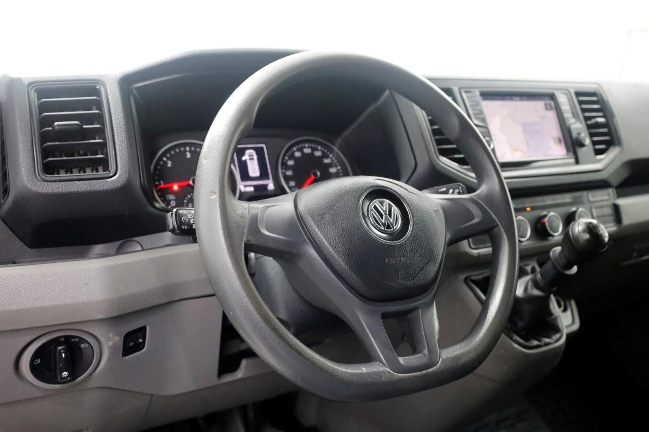Volkswagen CRAFTER 35 2.0 TDI 177pk RWD L3H2 (L2H1) Airco/Navi/Trekhaak 3500kg 08-2020