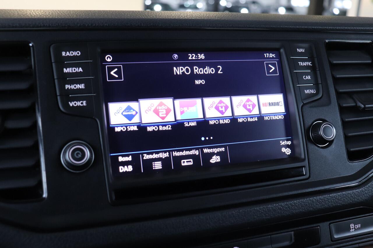 Volkswagen CRAFTER 2.0 TDI L3H3 EURO 6 - Airco - Navi - Cruise - ¤ 21.950,- Excl.