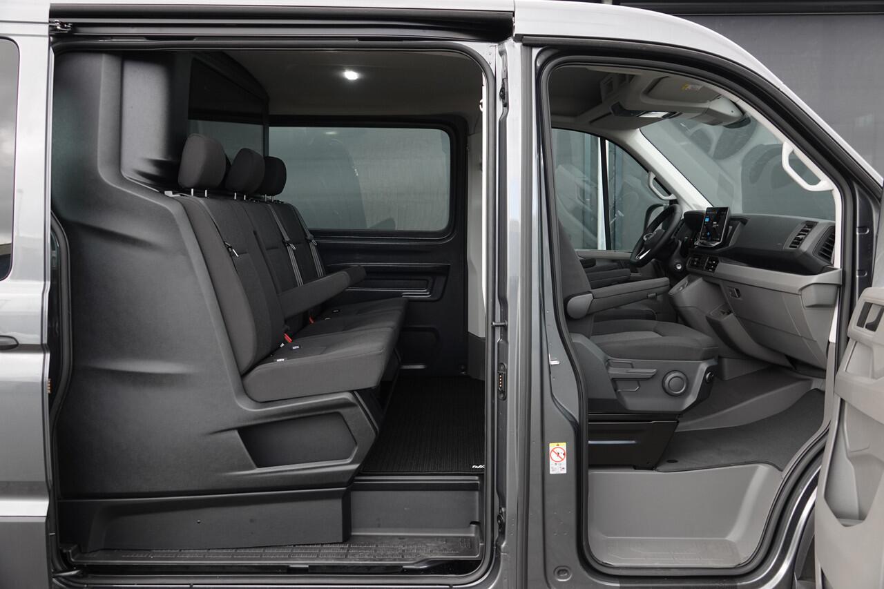 Volkswagen CRAFTER L3H2 | 177Pk Aut. | 30 | Dubbele Cabine | Nieuw Model | 10,4'' Navigatie | 19'' | Indium Grey