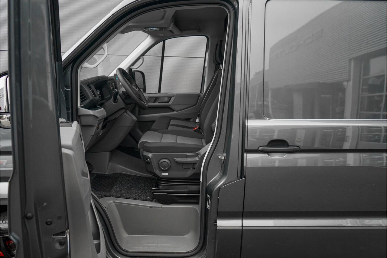 Volkswagen CRAFTER 35 2.0 TDI L3H2 Black Pack Vol+ ACC Dubbel Schuifdeur Facelift LED