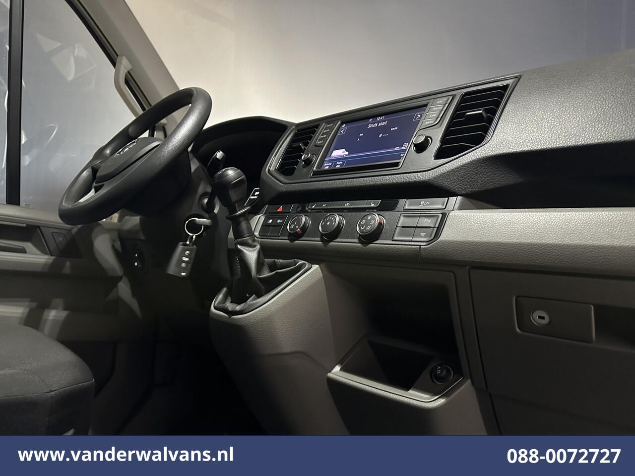 Volkswagen CRAFTER 2.0 TDI 177pk L3H2 L2H1 Euro6 Airco | Navigatie | Cruisecontrol | Parkeersensoren 3000kg trekvermogen