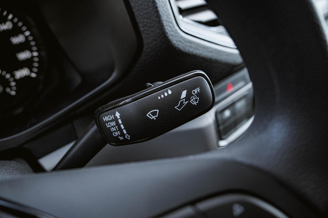 Volkswagen CRAFTER 2.0 TDI 140PK Automaat L3H3 Comfortline Ergo. comfort stoel | Cruise Control | PDC | Apple Carplay/Android Auto |