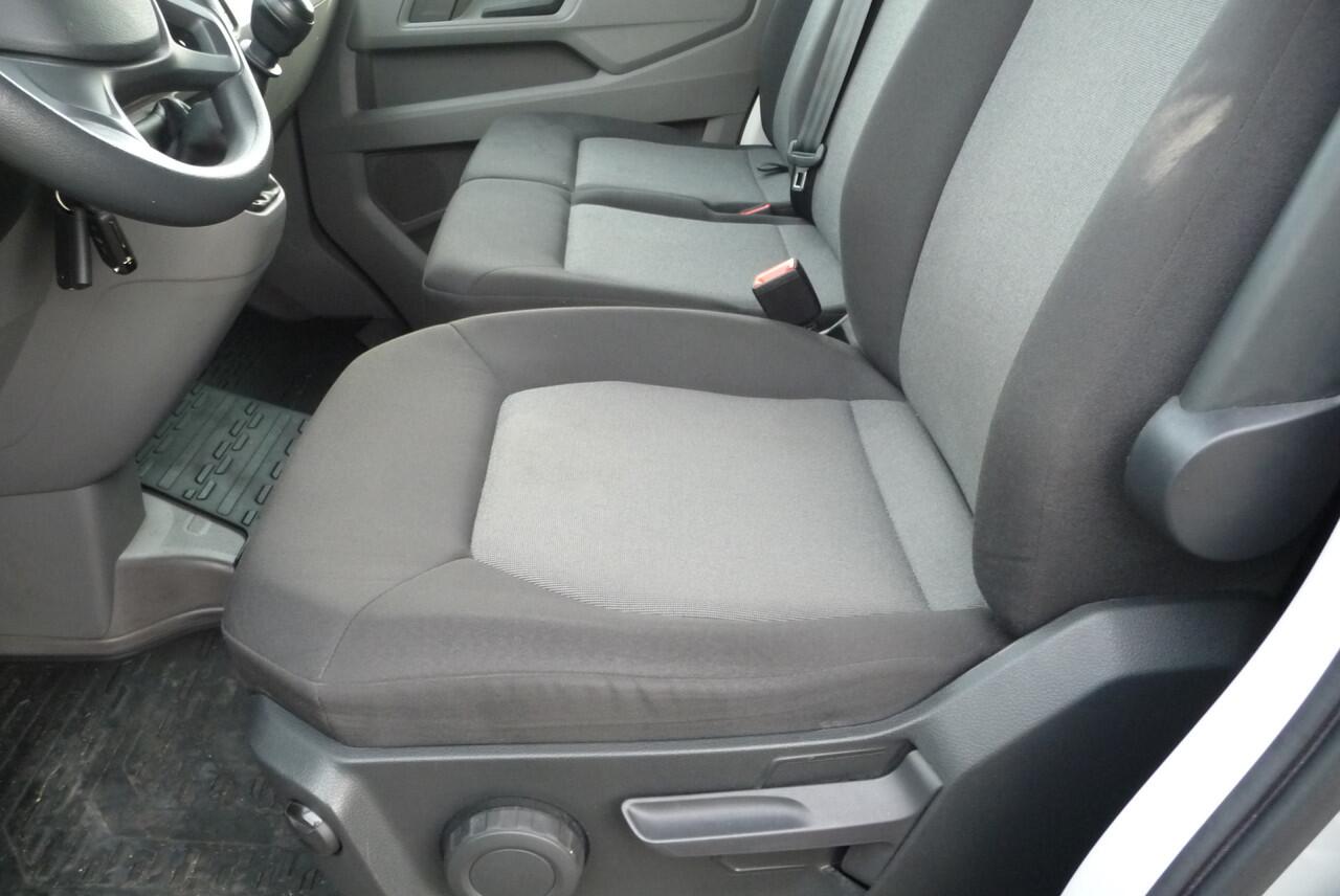 Volkswagen CRAFTER 35 2.0 TDI L3H3 Comfortline voorheen L2H2 FWD 140 pk 12-23 trekhaak 3000kg