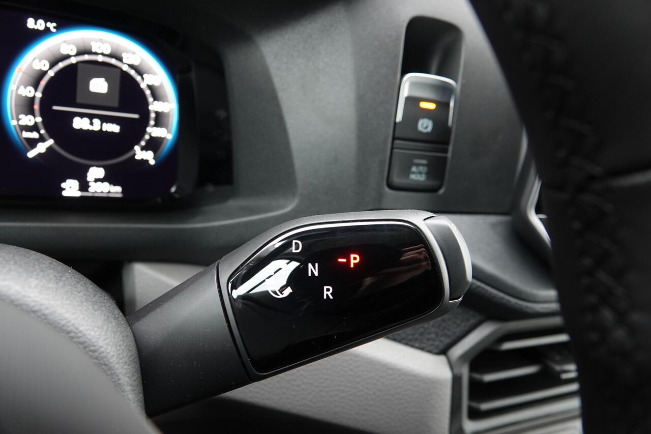 Volkswagen CRAFTER L3H3 177Pk Aut. | 35 | 2x Schuifdeur | Nieuw Model | 10,4" Navigatie | 19'' | Deep Black