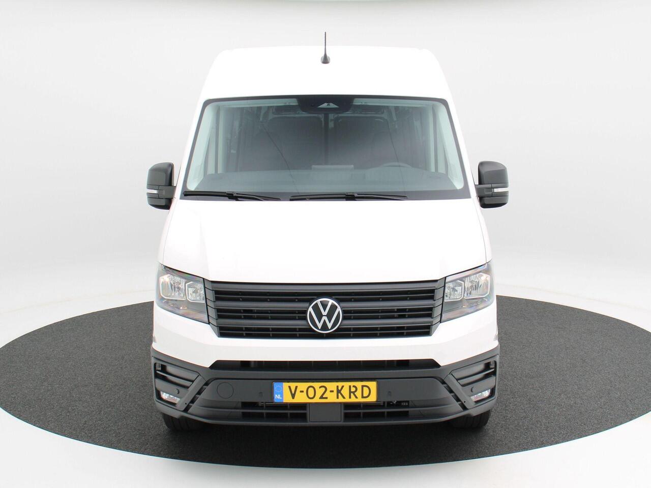 Volkswagen CRAFTER 35 2.0 TDI 176PK L3H3 Highline | V-02-KRD | Automaat | Cruise control | Trekhaak | Voorstoelen verwarmd |
