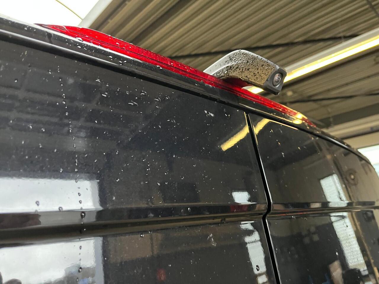 Volkswagen CRAFTER Bedrijfswagens L3H2 Highline 103kW 140pk 3T GVW 8 vers auto VW Bedrijfswagens Crafter 2.0 30 TDI L3H2 Highline 103kW 140pk 8 vers auto | BPM vrij | Interieur Pakket: Navigatie- en multimediapakket | Trekhaak met vaste kogel (inclusief aanhangwagenstabilis