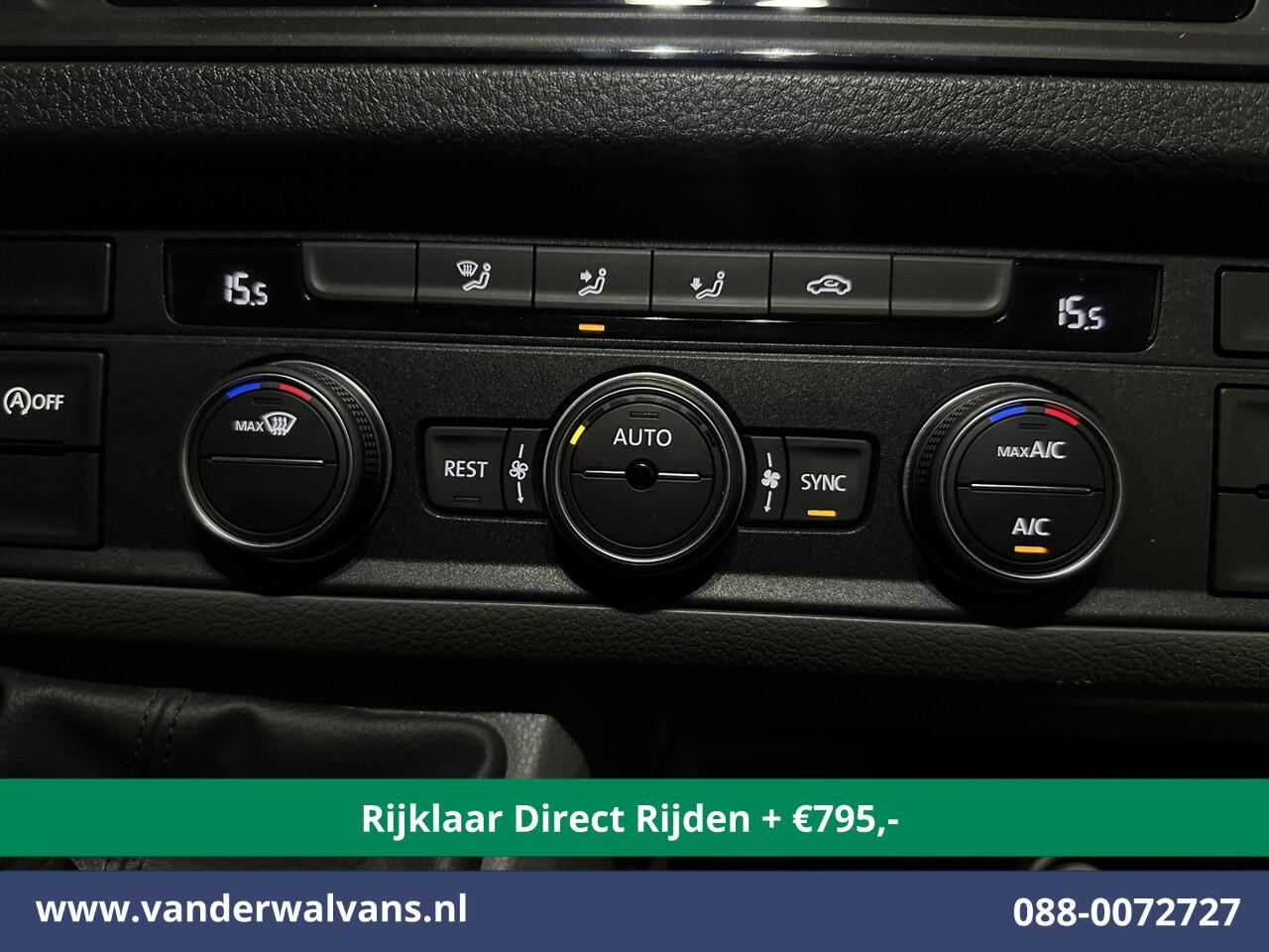 Volkswagen CRAFTER 2.0 TDI 141pk L3H2 (Oude L2H1) Euro6 *Rijklaar Direct Rijden* Airco | Camera | Apple Carplay | 3000kg Trekhaak | Cruisecontrol Android Auto, Parkeersensoren, Bijrijdersbank
