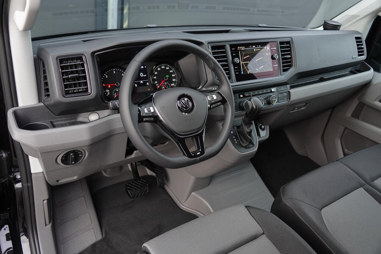 Volkswagen CRAFTER L3H3 2.0Tdi 177Pk Aut. | 2xSchuifdeur | 3.500Kg Trekgewicht | Achteruitrijcamera | 19'' | Deep Black