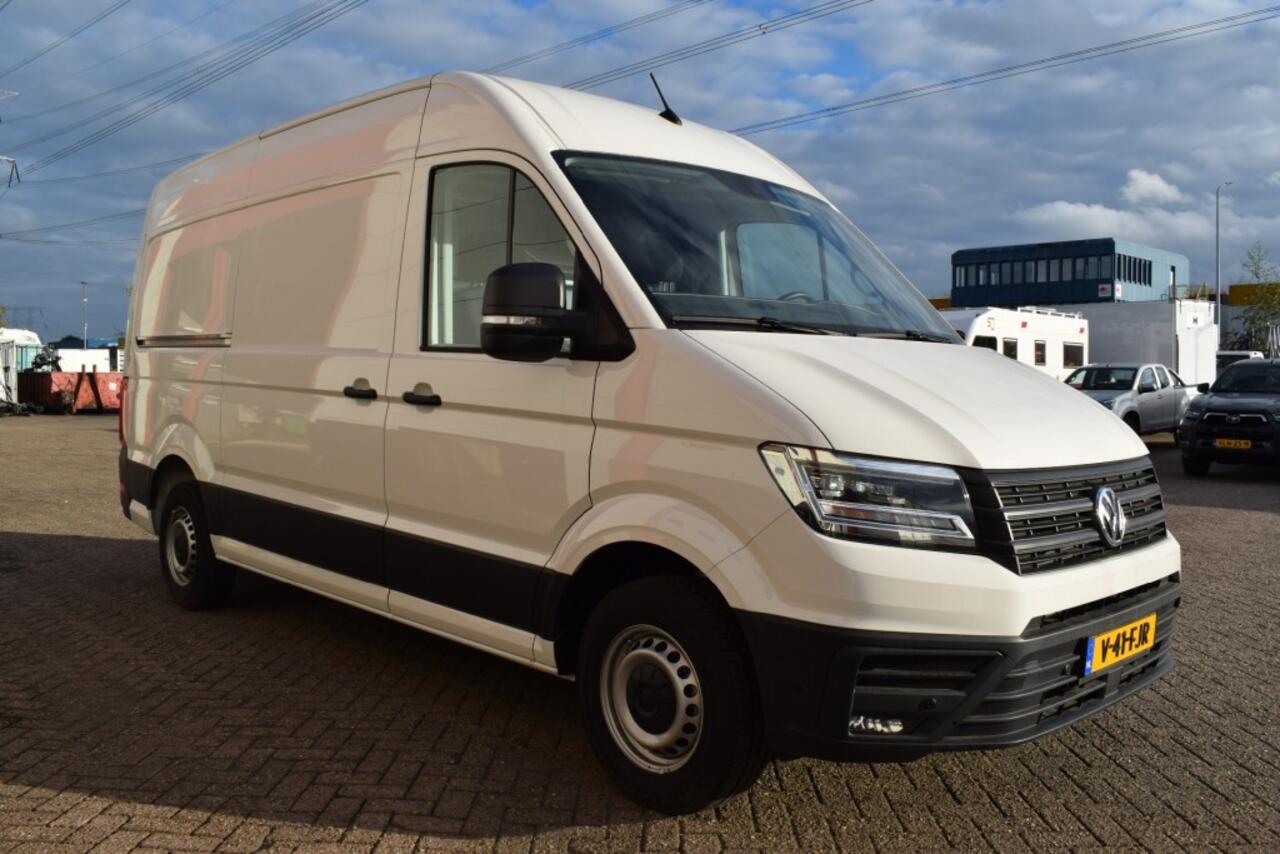 Volkswagen CRAFTER 2.0 TDI L3H3 Highline 140 PK LED TREKHAAK NAVI BETIMMERING