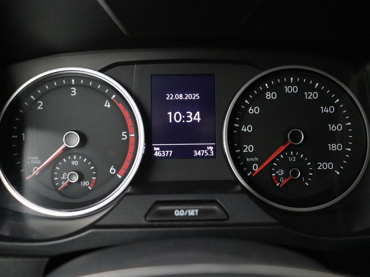 Volkswagen CRAFTER 2.0TDI 140PK DSG Automaat L3H3 Exclusive 75" Led | Leder | Navigatie | Camera | Airco | Cruise