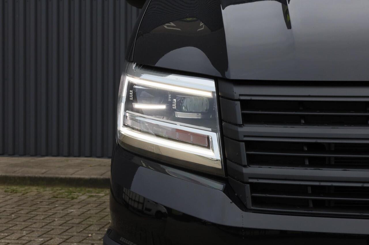 Volkswagen CRAFTER Exclusive L3H3 140PK GVW 3.5T BPM vrij | Achteruitrijcamera | LED koplampen | Navigatie | Stuurwiel verwarmd | Park Assist | Trekhaak | Climatronic | Adaptive Cruise Control | Apple CarPlay / Android auto | DAB | 17 inch lichtmetalen velgen | Grootlichtas