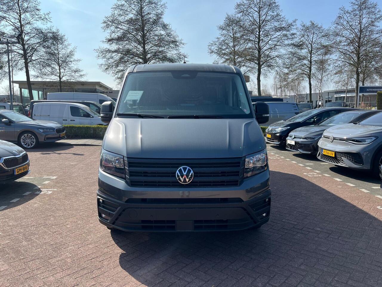 Volkswagen CRAFTER Bedrijfswagens Highline L3H2 2.0 TDI 130 kW 177 pk 8 versn. Auto | BPM vrij | Bijrijdersbank inclusief opbergvak | Inparkeerassistent 'park assist' | Trekhaak met vaste kogel (inclusief aanhangwagenstabilisator) |