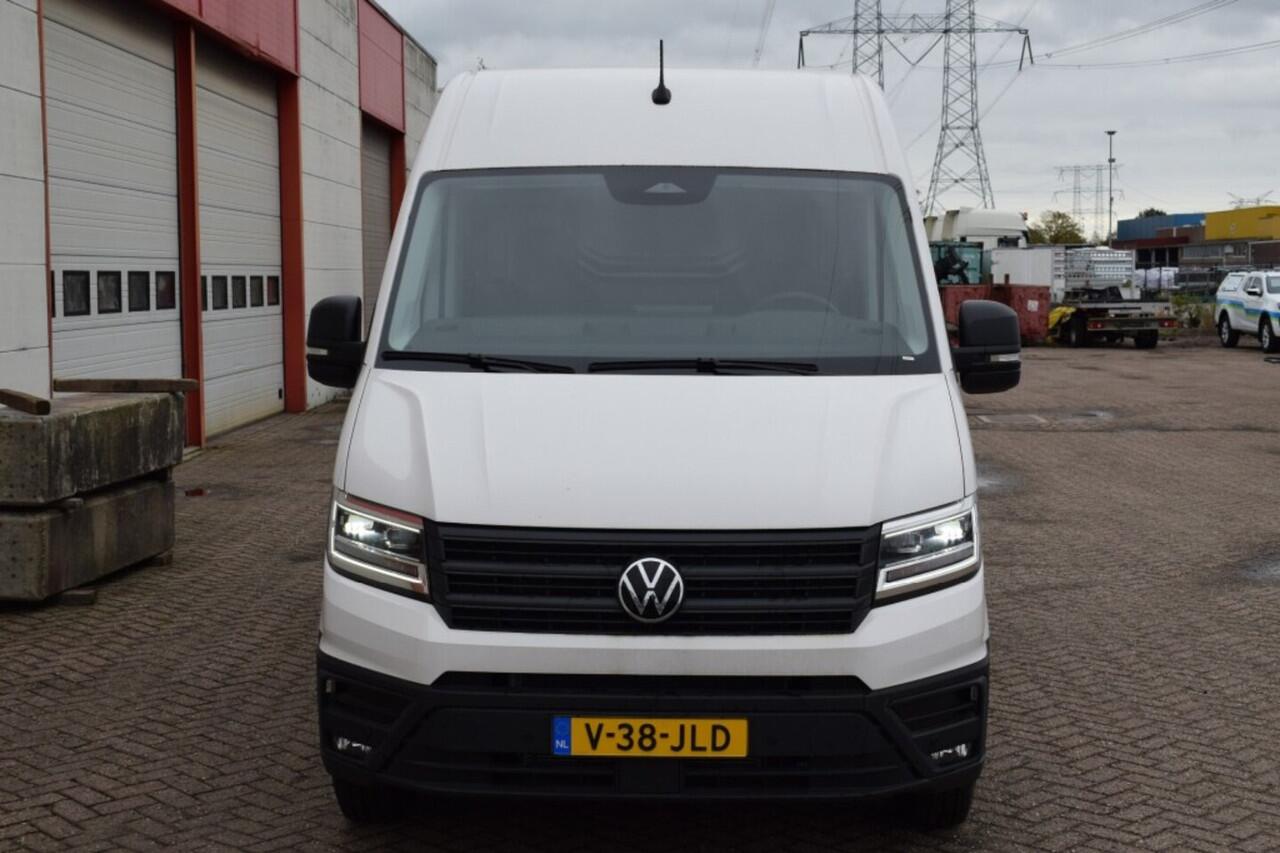 Volkswagen CRAFTER 2.0 TDI L3H3 Highline MY25 AUTOMAAT LED TREKHAAK GEVEERDE STOEL