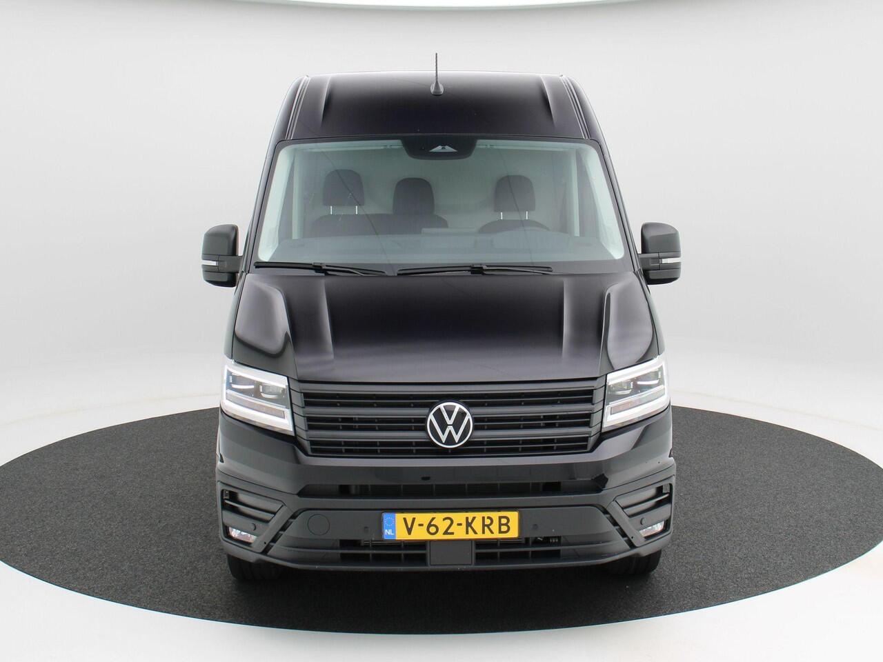 Volkswagen CRAFTER 35 2.0 TDI 140PK L3H3 Exclusive | V-62-KRB | Automaat | Navi | LED koplampen | Lichtmetaal | Trekhaak | BPM Vrij!