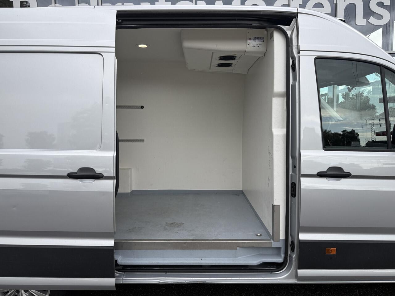 Volkswagen CRAFTER 35 2.0 TDI L3H3 Highline Koelwagen Vries -20 | Dag/nacht koeling | Carrier | Vol opties | NL-auto