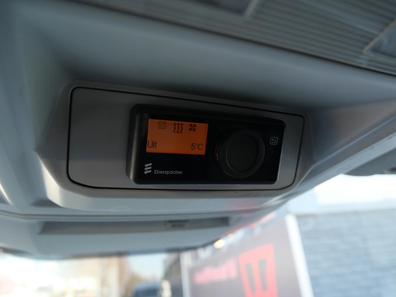 Volkswagen CRAFTER 35 2.0 TDI L4H3 COMFORTLINE | AUTOMAAT | NAVI | CARPLAY | CAMERA | CRUISE!!