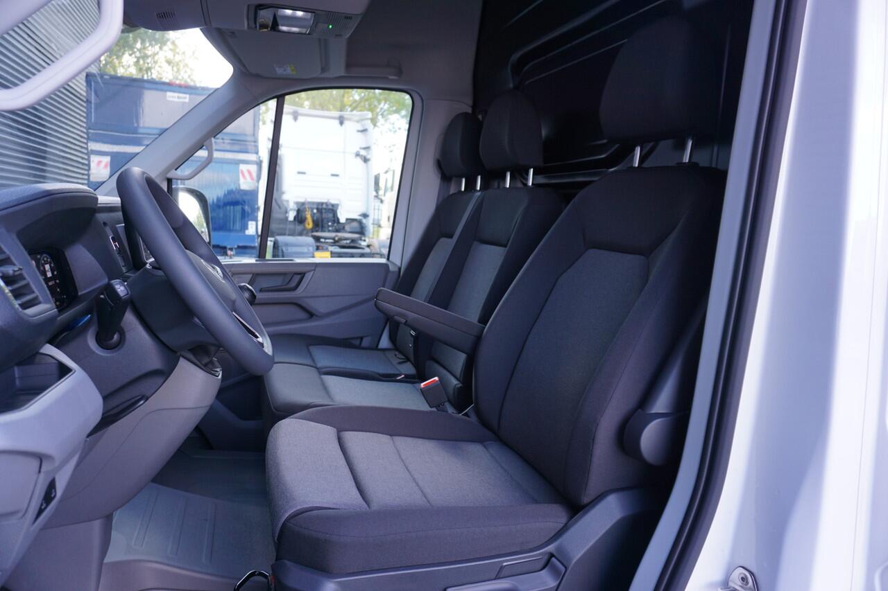 Volkswagen CRAFTER 35 177PK L3H3/L2H2 Facelift Apple Carplay Camera Cruise Control LED