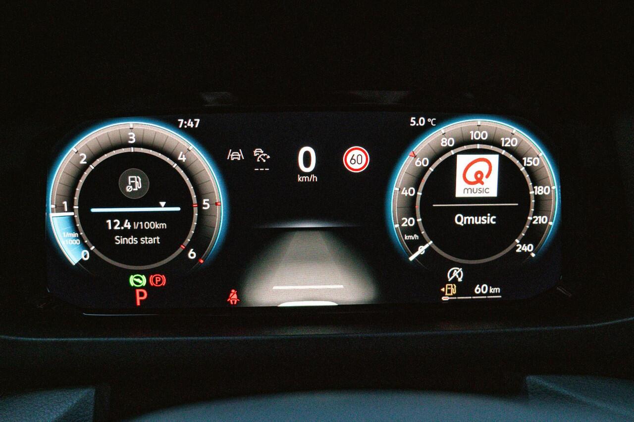 Volkswagen CRAFTER 2.0 TDI 177PK Automaat L3H3 Comfortline 2x LED | NAVI | Ergo. bestuurdersstoel | Camera | Trekhaak |