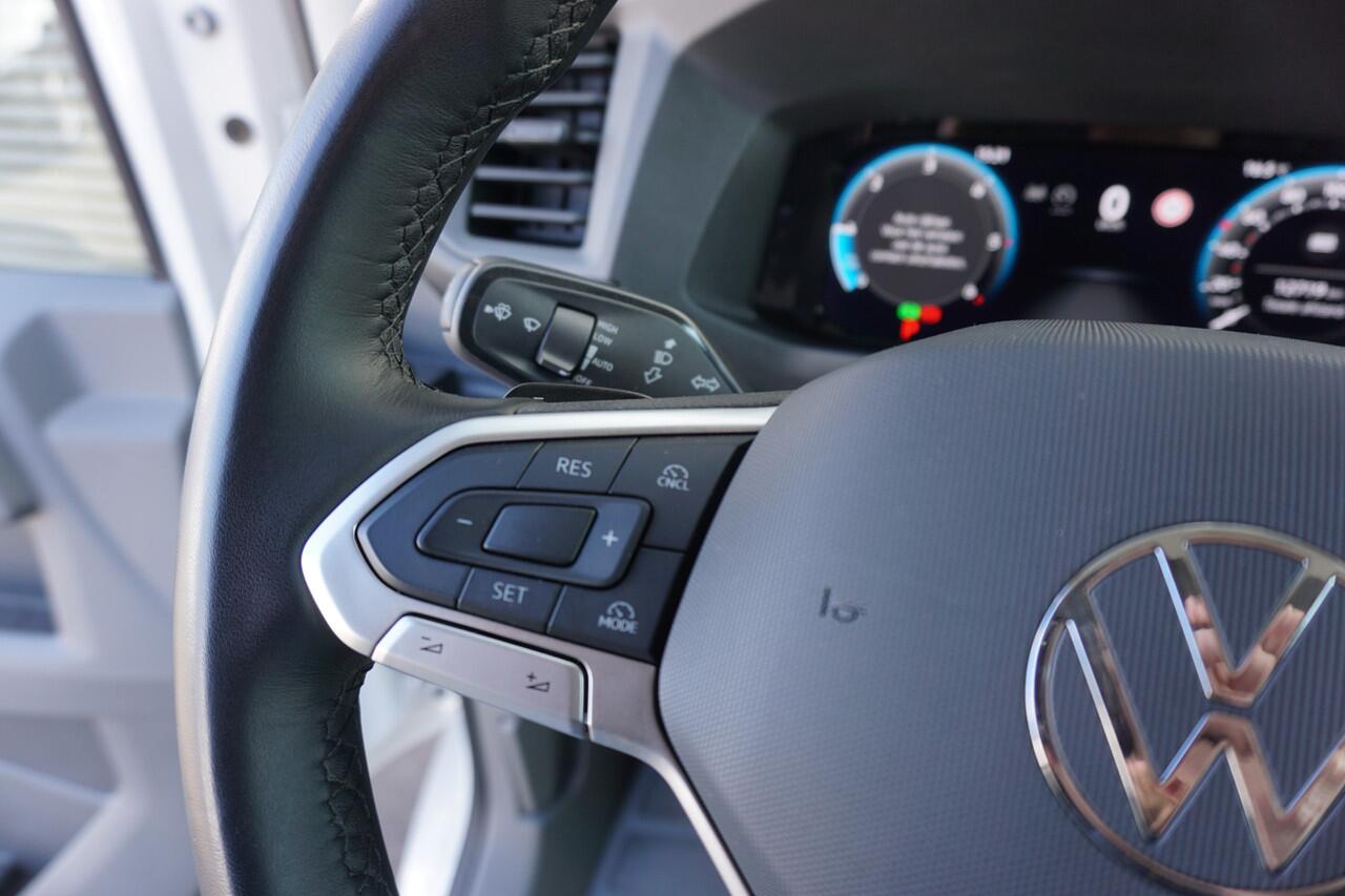 Volkswagen CRAFTER 35 140PK Automaat L4H3/L3H2 Highline FACELIFT Apple Carplay Cruise Navi Parkeersensoren Digitaal dashboard