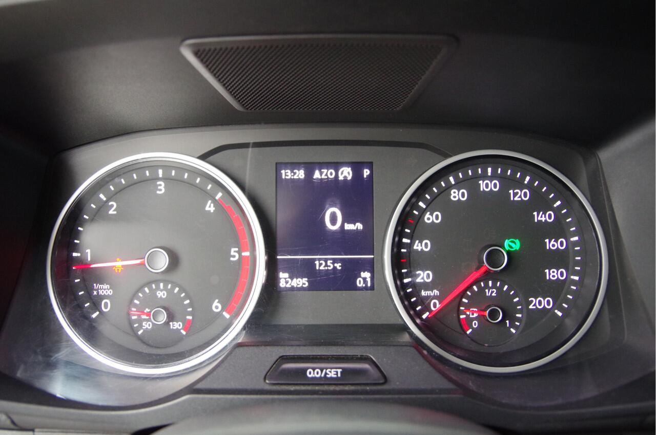 Volkswagen CRAFTER 35 2.0 TDI L3H3 177PK AUT. 2X SCHUIFDEUR, LED, LEDER, TREKHAAK, ZONNEKLEP LED, CAMERA, CRUISE, NAVI, AIRCO