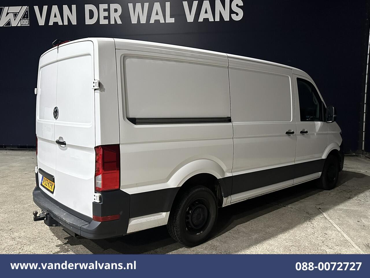 Volkswagen CRAFTER 2.0 TDI L3H2 L2H1 Euro6 Airco | Camera | Apple Carplay | Android Auto | Trekhaak Bijrijdersbank