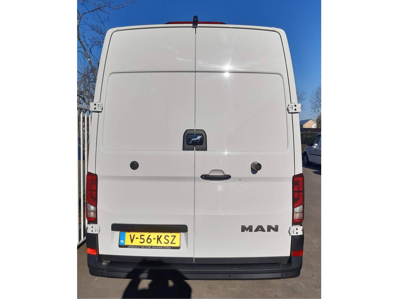 Volkswagen CRAFTER / MAN TGE 103Kw/140Pk L3/H3 Autom. Cruisecontrol Camera PDC