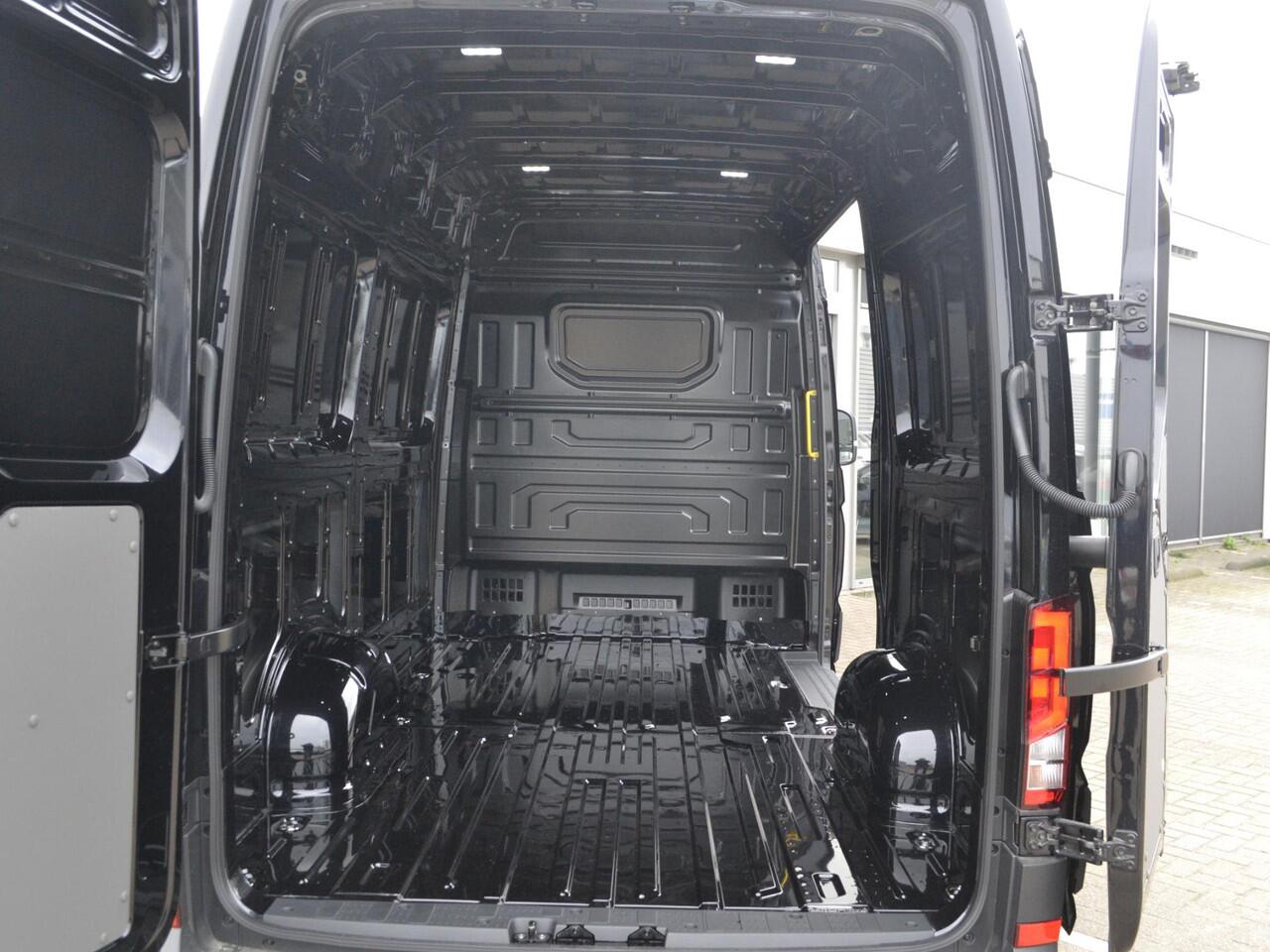 Volkswagen CRAFTER 35 2.0TDi 177pk Automaat Exclusive L3H3 383124