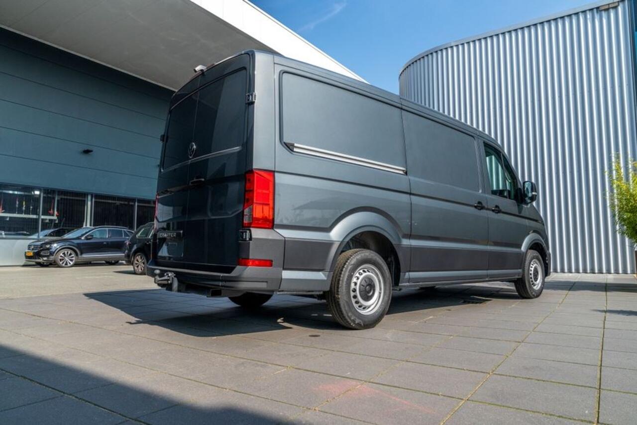 Volkswagen CRAFTER GP L3H2 2.0 TDI 140pk 3.5T Trendline / Direct leverbaar / BPM-vrij .