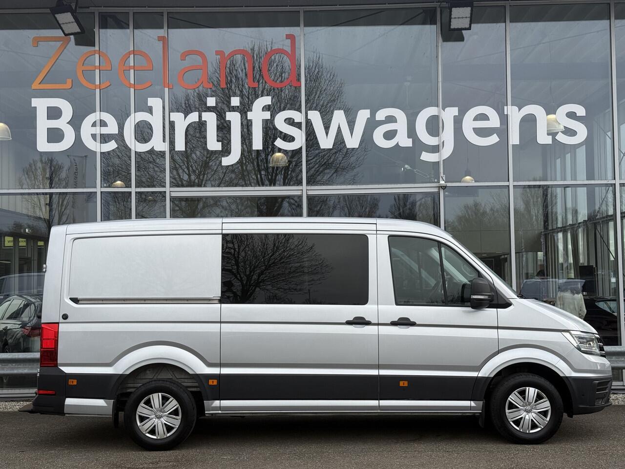 Volkswagen CRAFTER 35 2.0 TDI L3H2 DC Highline | Led | Adapt. Cruisec. | Stoelverw. | Trekhaak