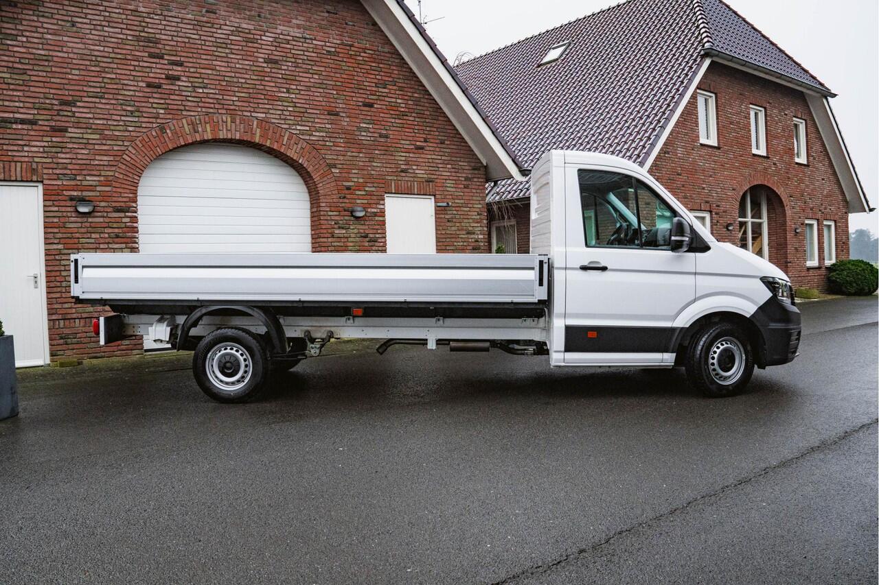 Volkswagen CRAFTER 35 2.0 TDI 177PK L4 Open laadbak Airco | Cruise control | 3-zits | LxBxH 430x203x40 cm |
