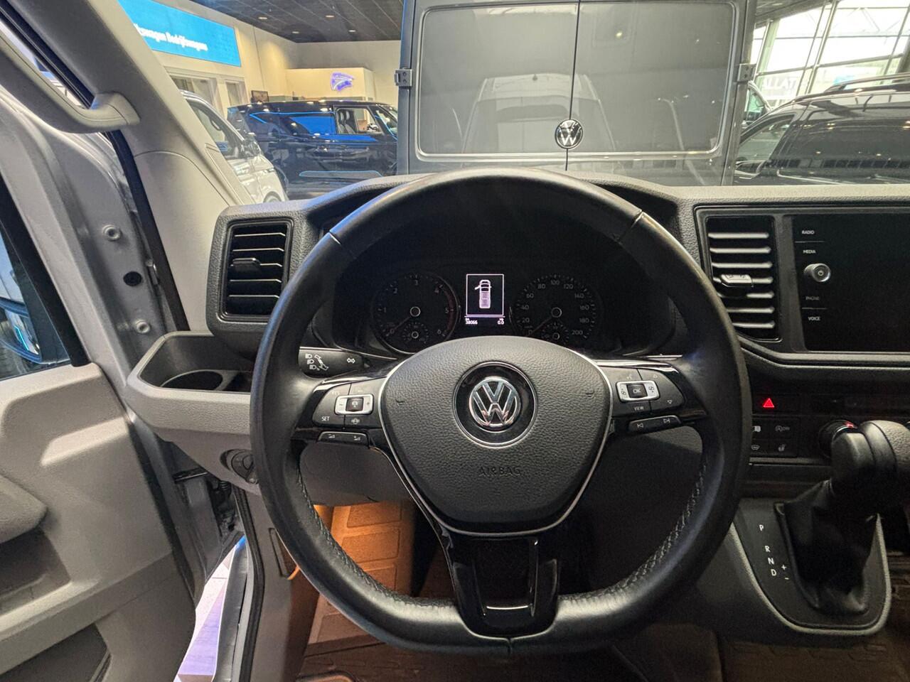 Volkswagen CRAFTER L3H3 2.0 TDI 177pk Automaat 3.0T FWD Exclusive-Edition /BPM-vrij