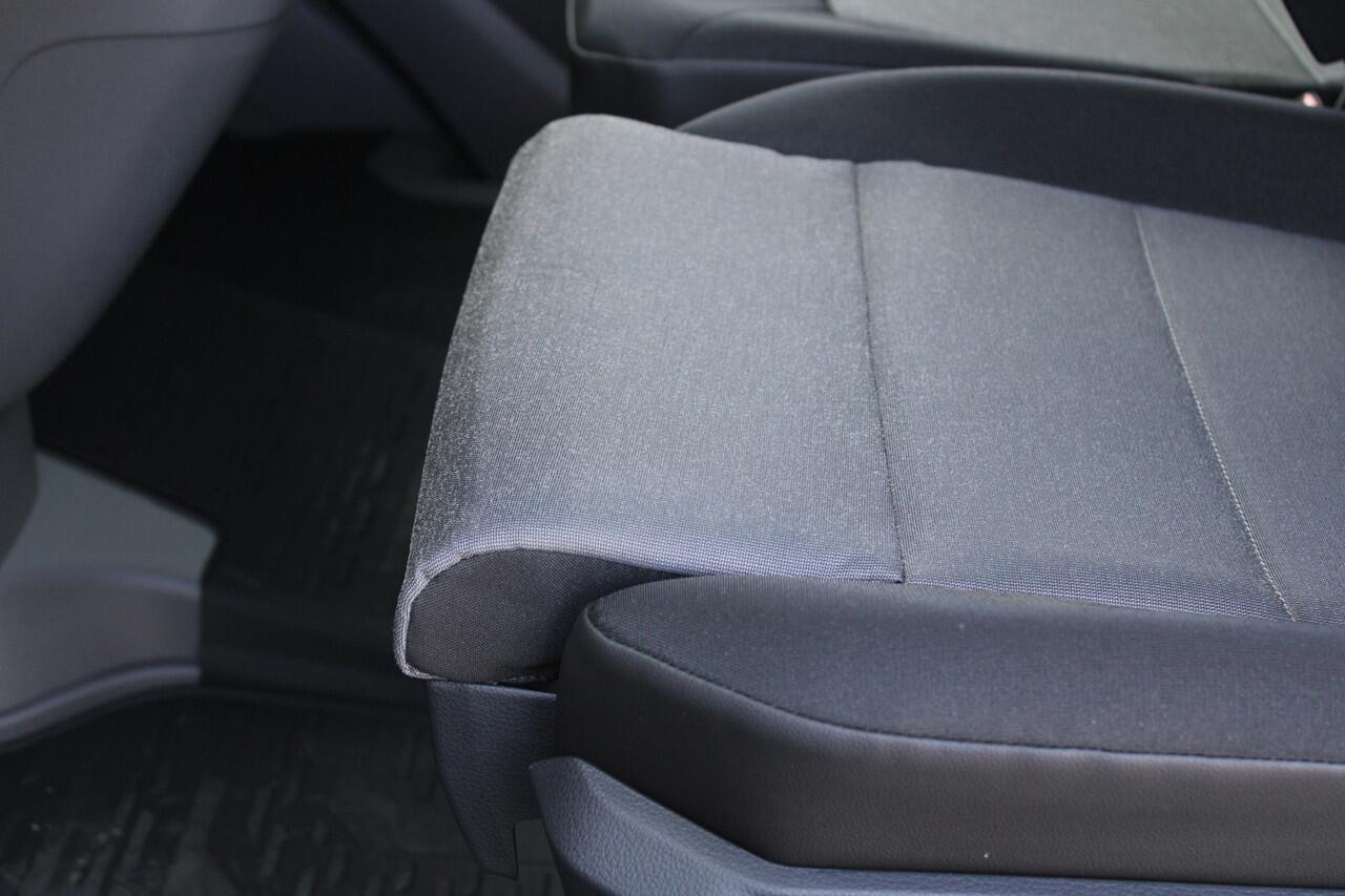 Volkswagen CRAFTER 35 2.0 TDI L3H2 177pk - Facelift - Navigatie - LED - Geveerde stoel - Virtual cockpit - Camera - Verwarmd stuur - Stoelverwarming - Rijklaar