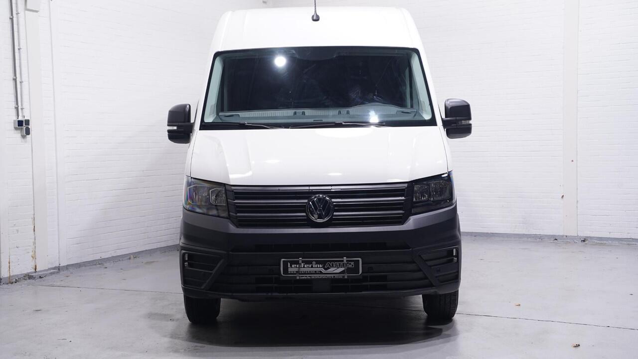 Volkswagen CRAFTER 2.0 TDI 102 pk L3H3 Navi, Trekhaak 2.500 kg Apple Carplay, Laadruimte Pakket, PDC V+A, 3-Zits