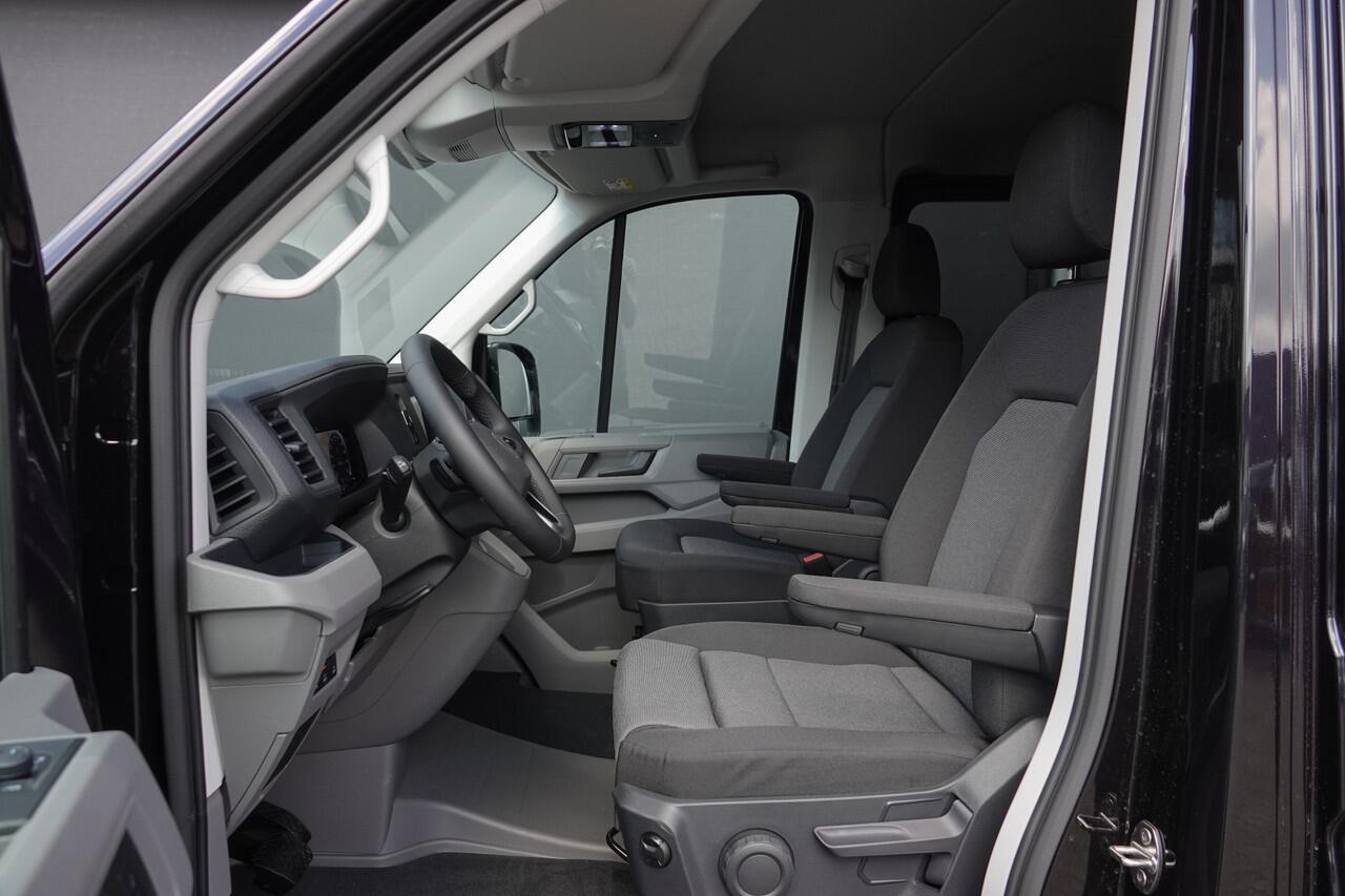 Volkswagen CRAFTER L3H2 | 177Pk Aut. | Dubbele Cabine | Nieuw Model | 10,4'' Navigatie | 19'' | Deep Black