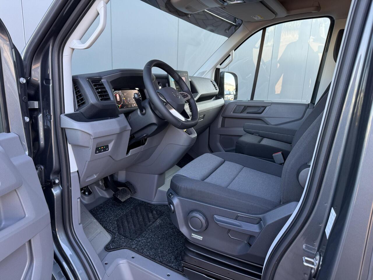 Volkswagen CRAFTER GP 30 2.0 TDI L3H3 Highline Facelift HERO Pakket HERO Pakket