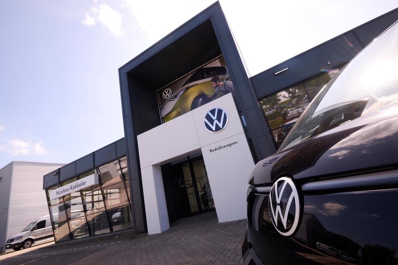 Volkswagen CRAFTER 35 2.0 TDI 177pk L3H3 Highline | Geveerde stoel | Apple Carplay / Android Auto | Cruise Control | Excl. kosten rijklaarmaken |