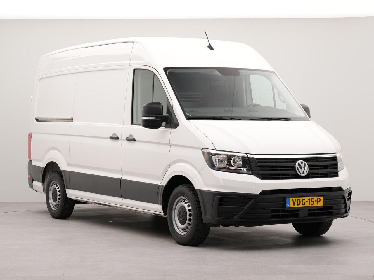Volkswagen CRAFTER 35 2.0 TDI L3H3 Trendline140pk | Trekhaak | Cruise control | Navigatie | Appconnect | Spraakbediening | 3.5 t trekgew nieuwe L3 H3