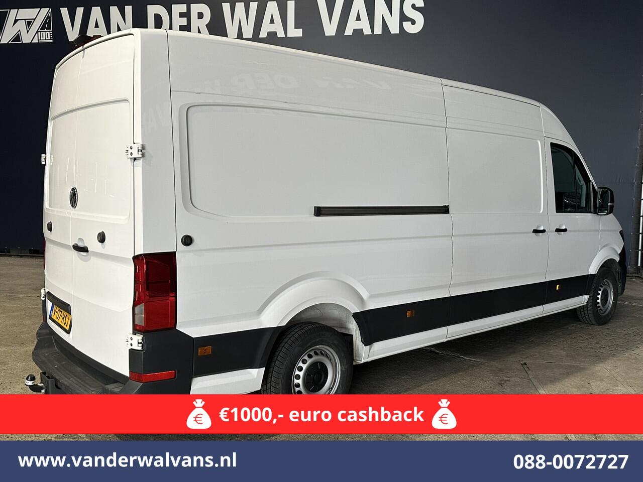 Volkswagen CRAFTER 2.0 TDI 140 pk Automaat L4H3 L3H2 Euro6 Airco | Camera | Apple Carplay Android Auto, Chauffeursstoel, Stoelverwarming, 3000kg Trekhaak
