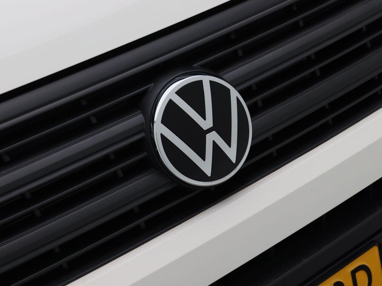 Volkswagen CRAFTER 35 2.0 TDI 176PK L3H3 Highline | V-02-KRD | Automaat | Cruise control | Trekhaak | Voorstoelen verwarmd |