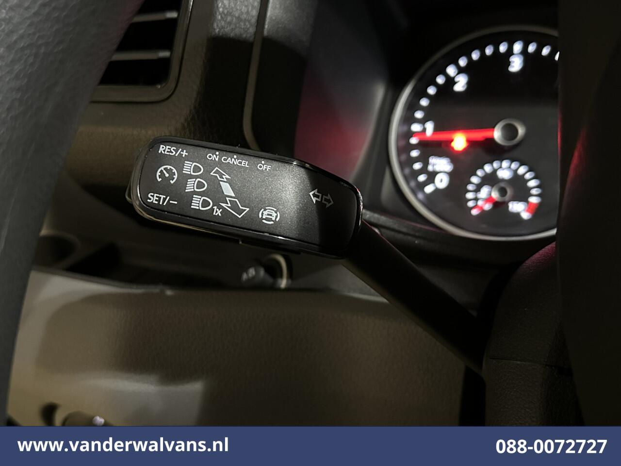 Volkswagen CRAFTER 2.0 TDI 140pk L3H3 L2H2 Euro6 Airco | Cruisecontrol | 3000kg Trekhaak | Camera Bijrijdersbank