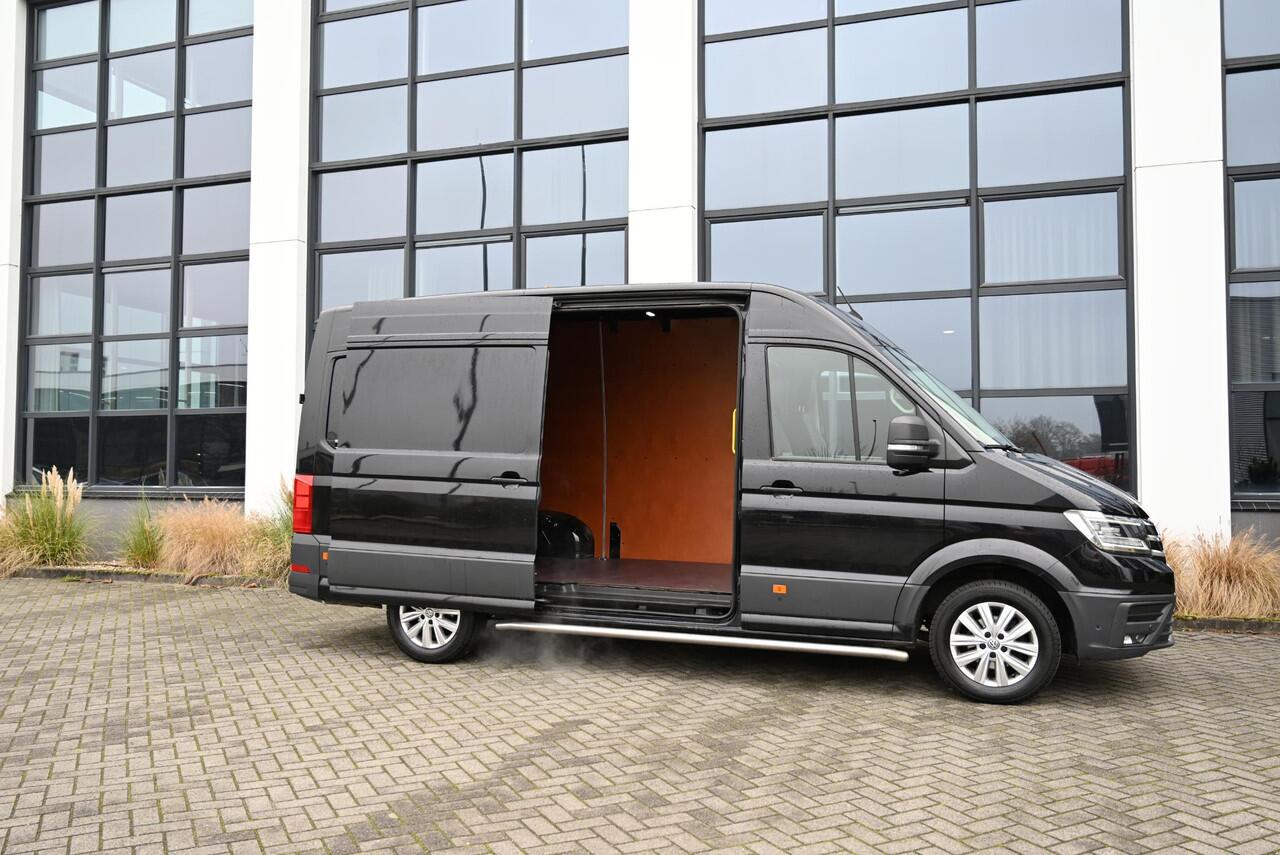 Volkswagen CRAFTER 2.0 TDI L3H3 Highline | Leder | Stuurverwarming 177 pk TDI LED