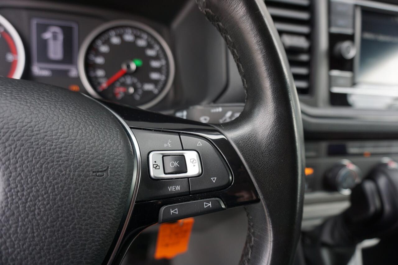 Volkswagen CRAFTER 35 177PK Automaat L3H2/L2H1 ACC Apple Carplay LED Stuur- en Stoelverwarming