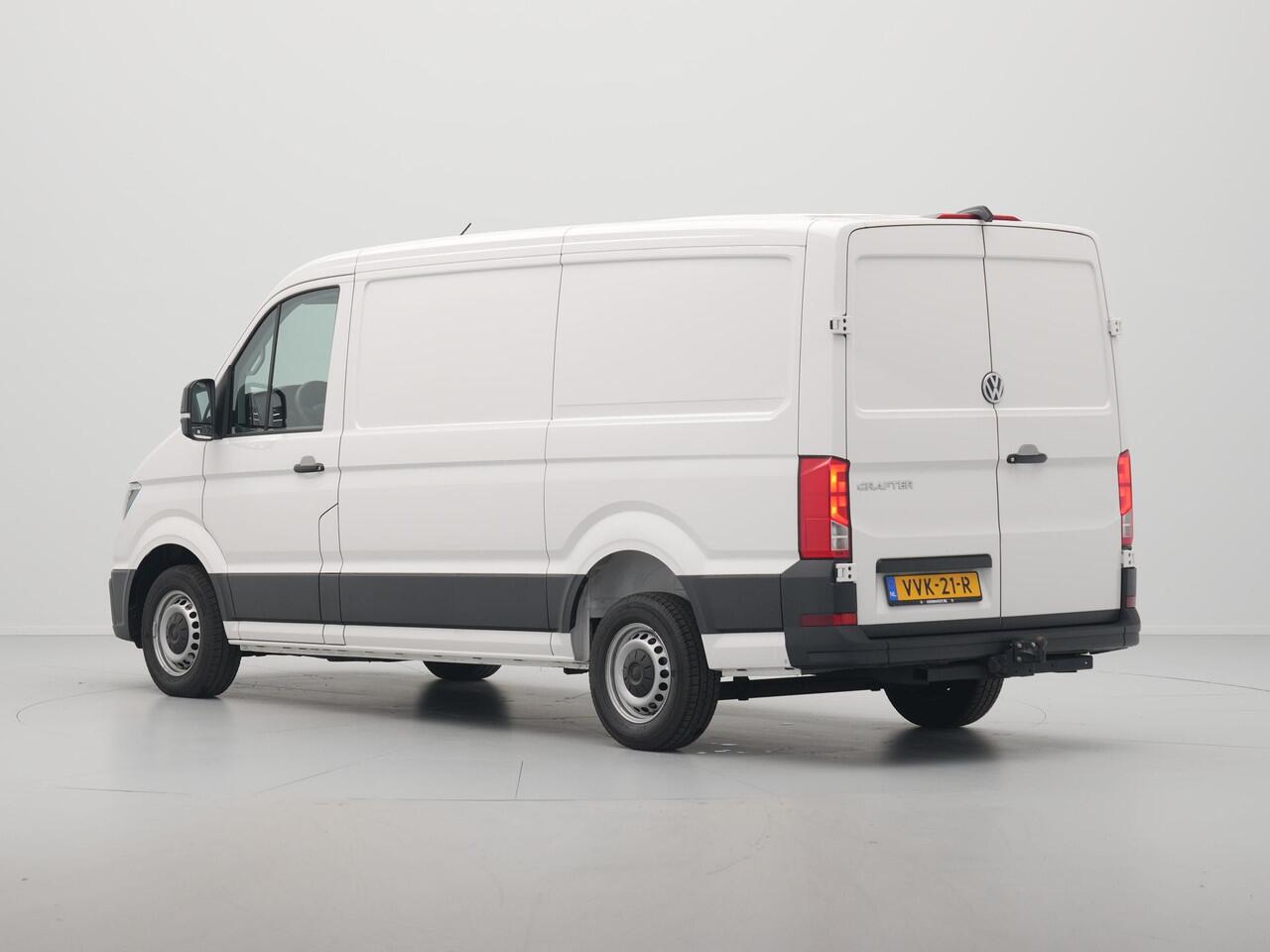 Volkswagen CRAFTER 30 2.0 TDI L3H2 Trendline Trekhaak Navigatie Carplay Cruise