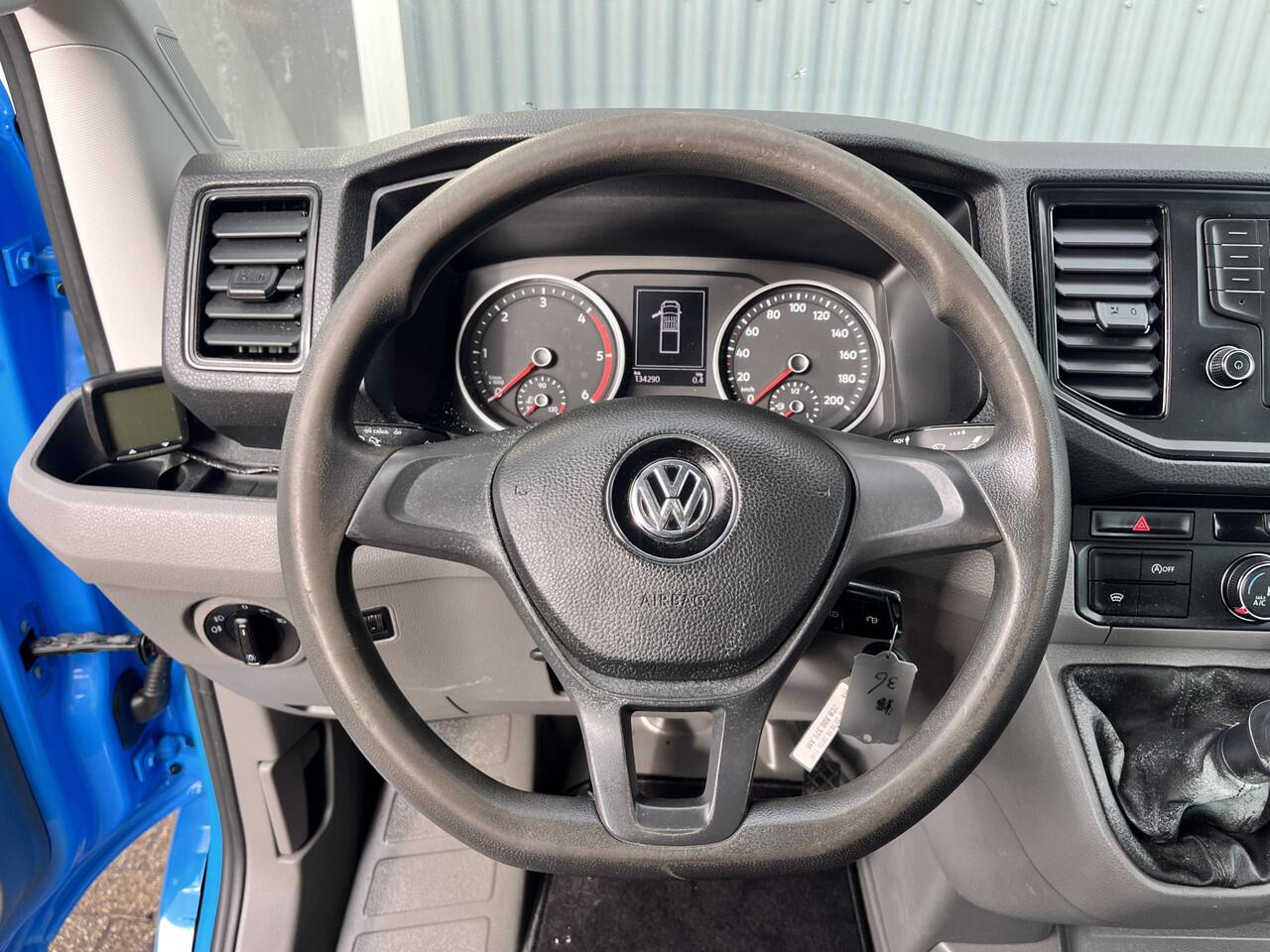 Volkswagen CRAFTER 35 2.0 TDI L3 DC Airco Cruise controle Euro 6 Pick-up Telefoonverbinding Voorruit verwarming 6-persoons Open laadbak Pick-up p-up Bakwagen 1e eigenaar