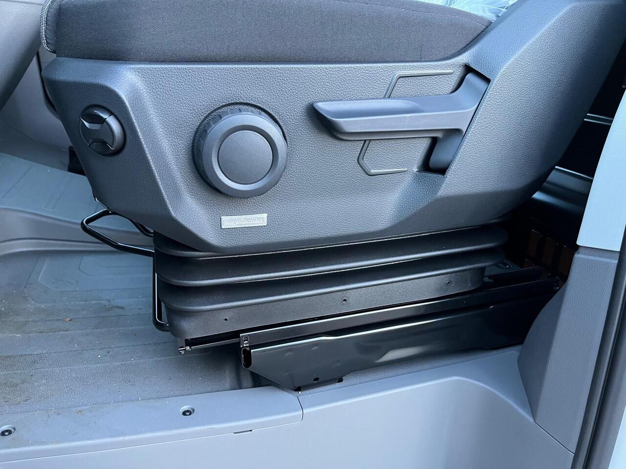 Volkswagen CRAFTER Bedrijfswagens Highline 35 2.0 TDI L3H2 140 pk 103 kW pk 6 versn | BPM vrij | Spraakbediening | Diefstalalarm | App-connect | Navigatie- en multimediapakket |