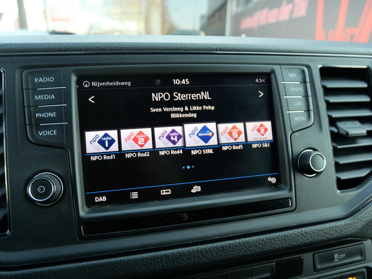 Volkswagen CRAFTER 35 2.0 TDI L4H3 COMFORTLINE | AUTOMAAT | NAVI | CARPLAY | CAMERA | CRUISE!!